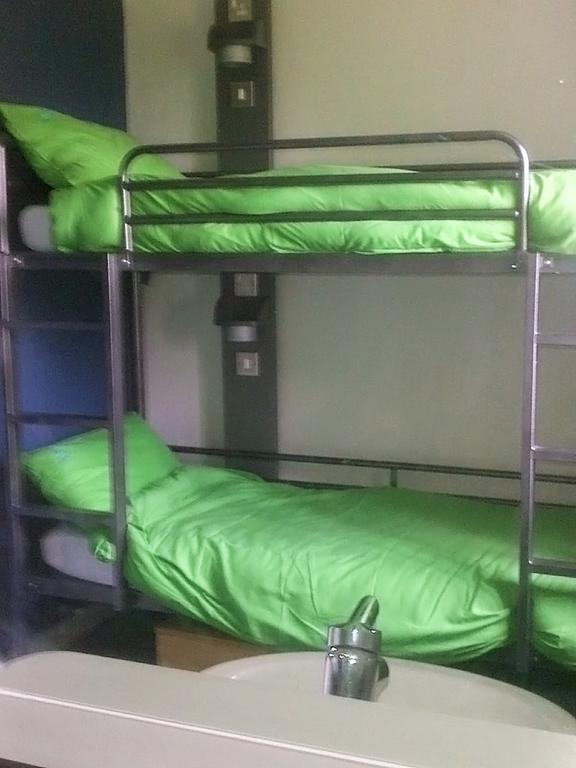 Yha Poppit Sands Cardigan Chambre photo